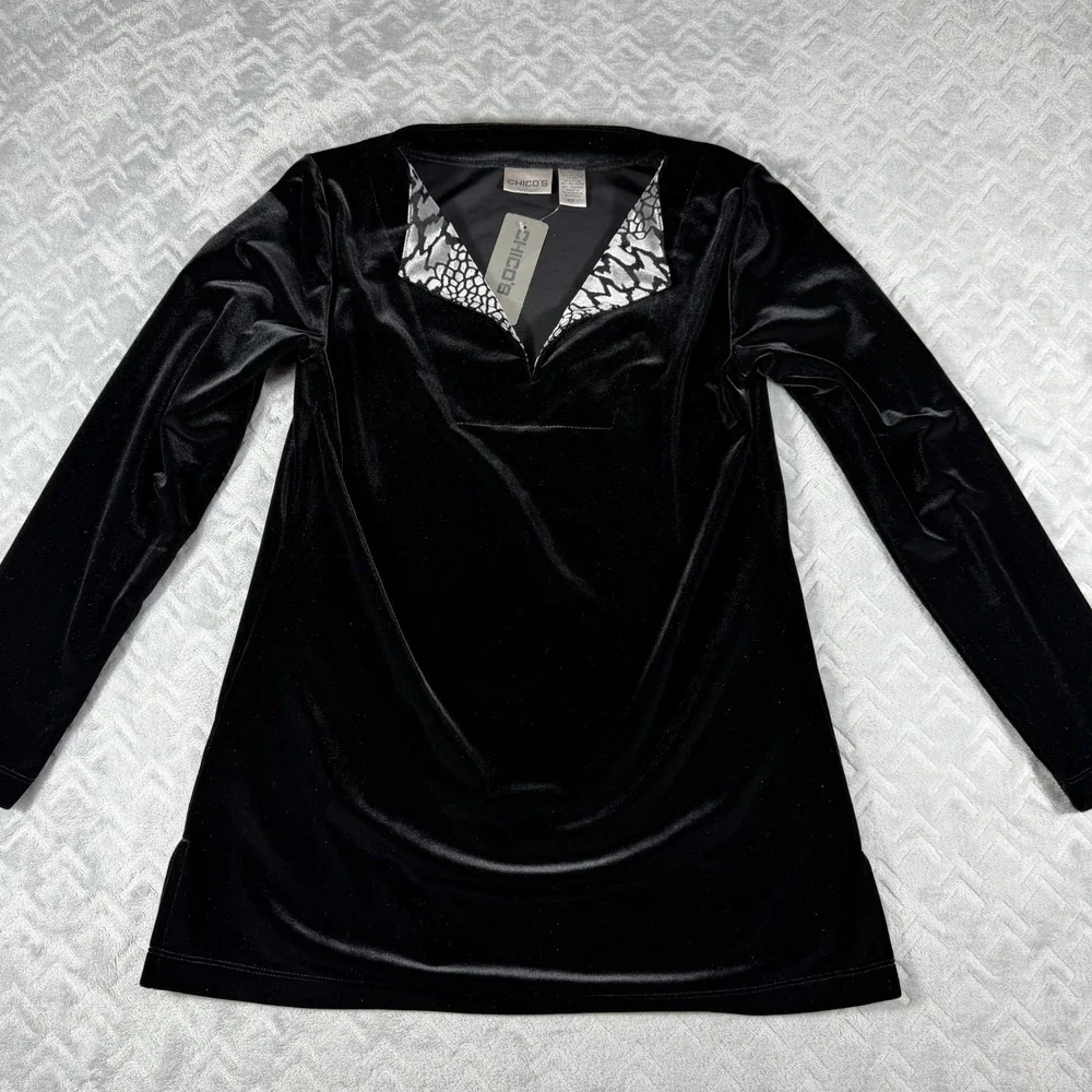 CHICO'S Women's Black Velvet Animal Print Collar Sweater Size Medium (1) NWT